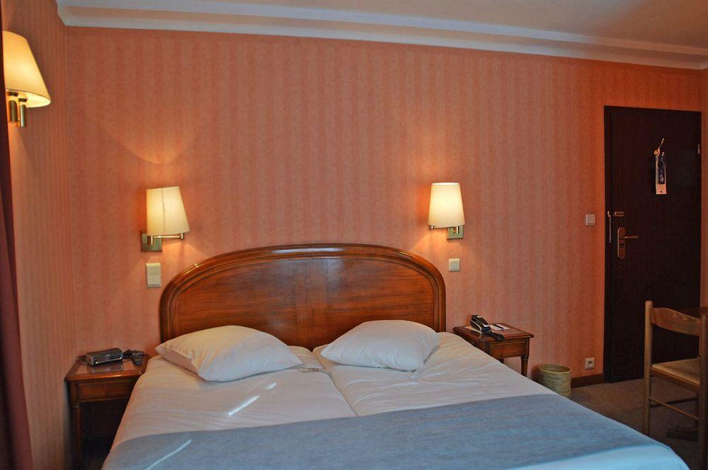 Hotel Du Roy Bouillon Exterior photo